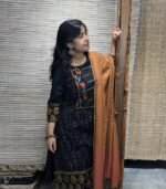 Hand-Stitched Three Piece - Image 5